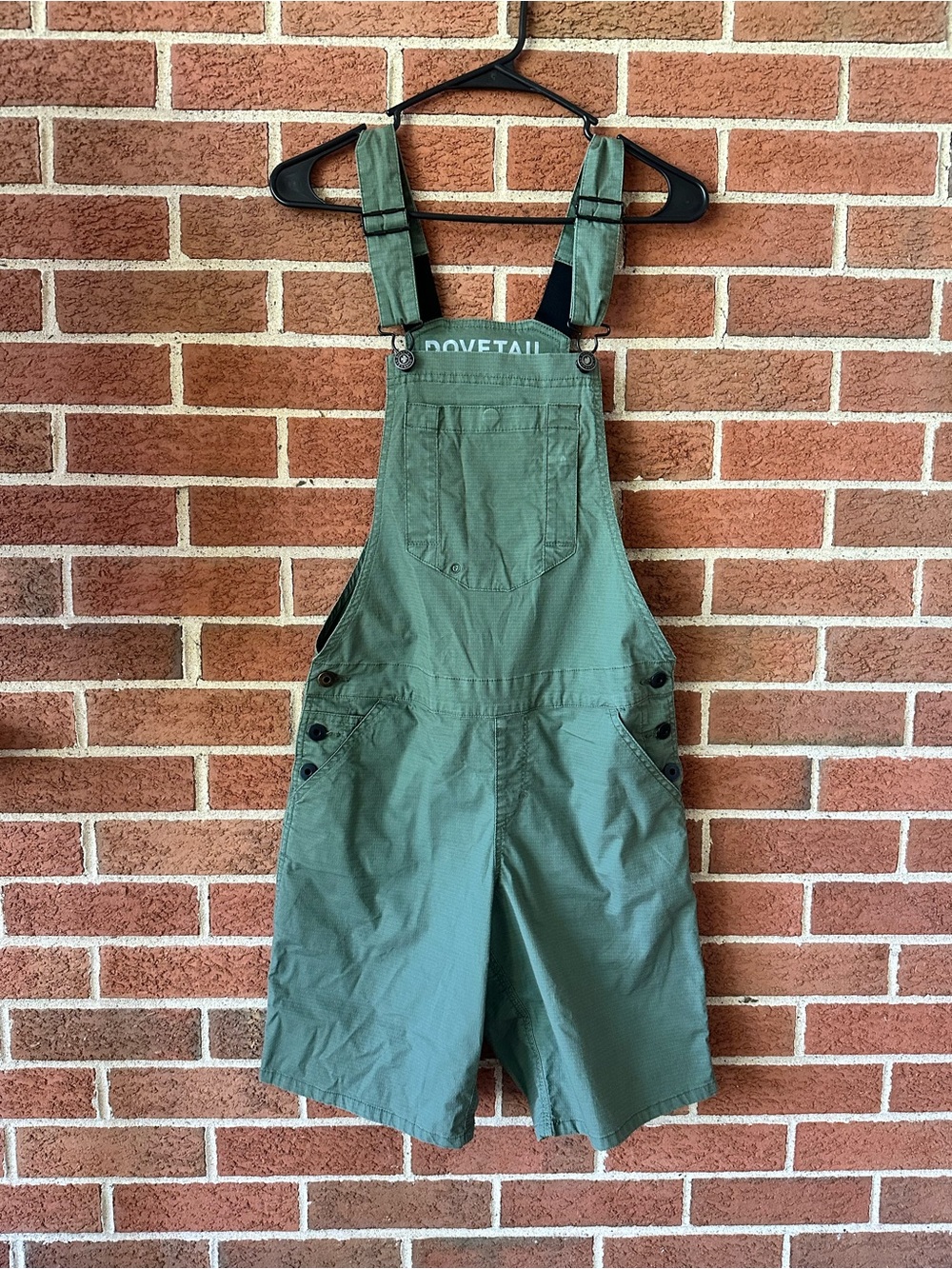 Dovetail Workwear Women’s Size 2 Green Bib Overalls Shorts